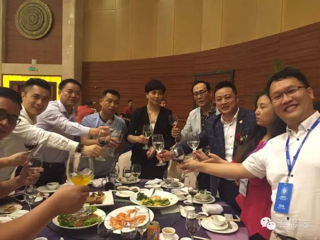 燃?xì)饪緺t,旋轉(zhuǎn)爐,熱風(fēng)循環(huán)爐,冷凍醒發(fā)箱,起酥機(jī),組合爐-賽思達(dá)-世界級烘焙設(shè)備品牌 燃?xì)饪緺t,旋轉(zhuǎn)爐,熱風(fēng)循環(huán)爐,冷凍醒發(fā)箱,起酥機(jī),組合爐-賽思達(dá)-世界級烘焙設(shè)備品牌