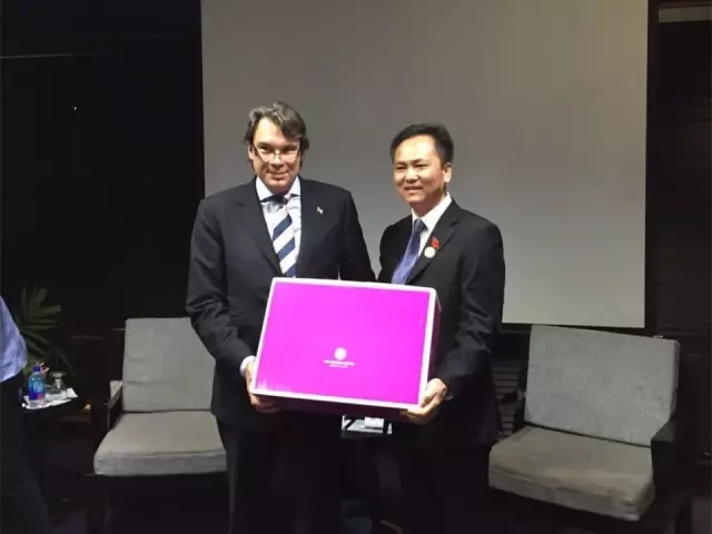 燃?xì)饪緺t,旋轉(zhuǎn)爐,熱風(fēng)循環(huán)爐,冷凍醒發(fā)箱,起酥機,組合爐-賽思達(dá)-世界級烘焙設(shè)備品牌 燃?xì)饪緺t,旋轉(zhuǎn)爐,熱風(fēng)循環(huán)爐,冷凍醒發(fā)箱,起酥機,組合爐-賽思達(dá)-世界級烘焙設(shè)備品牌