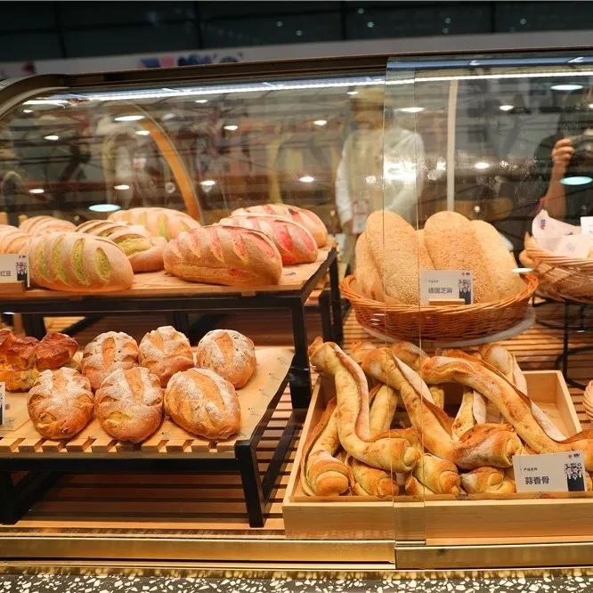 2019中國烘焙行業(yè)之力——賽思達(dá)榮獲《輕食設(shè)備指定供應(yīng)商》榮譽稱號