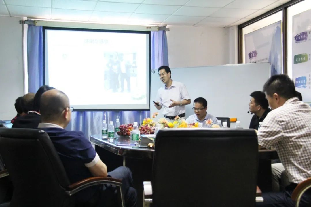 【賽思達烤箱】董事長參加《打造行業(yè)“1+1＞2”聚合效應》會議